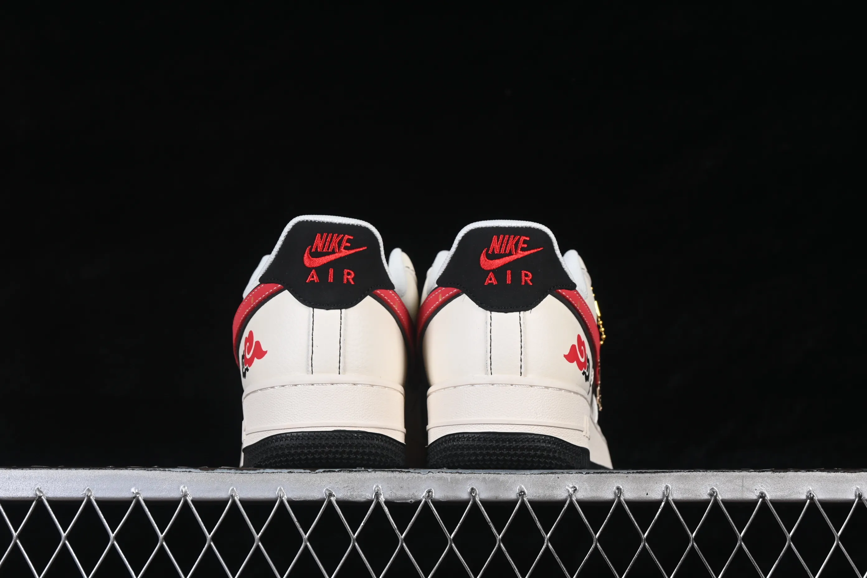 All categories Nk Air Force 1 Air Force series Nk Air Force 1 Low Air Force low-top Nike Air Force 1'07 Low Year of the Horse limited edition Get rich immediately Air Force 1 low-top casual sneakers MZ9588-830
